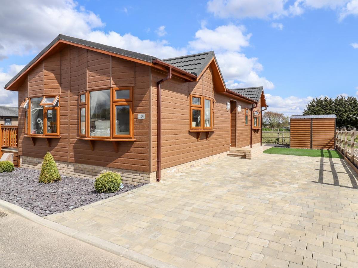 12 Bucklesham Park Villa Ipswich Exterior foto